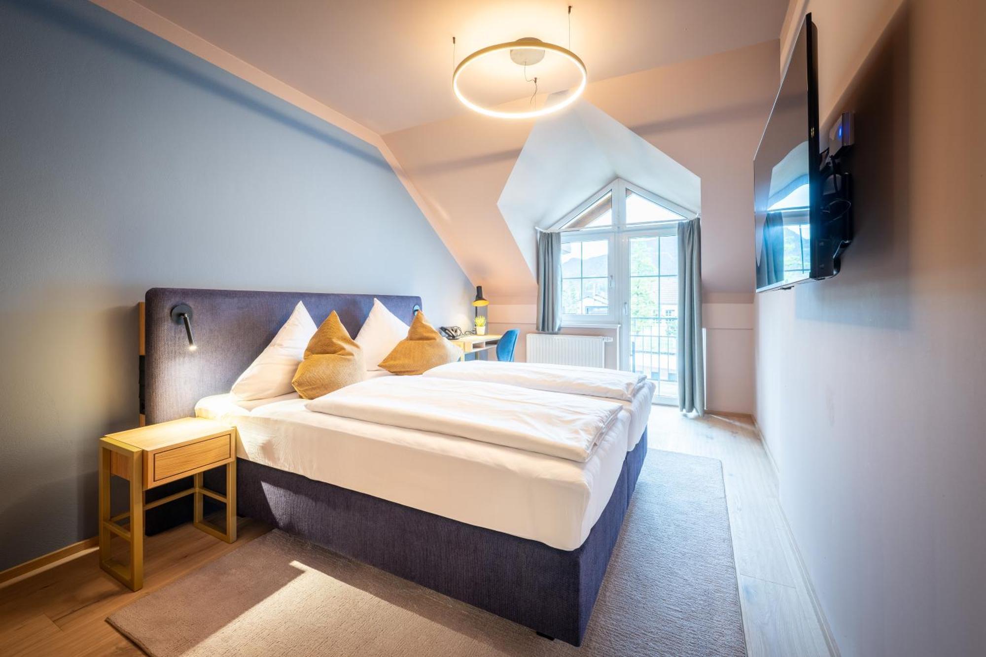 Hotel Zum Mohren Reutte Bagian luar foto