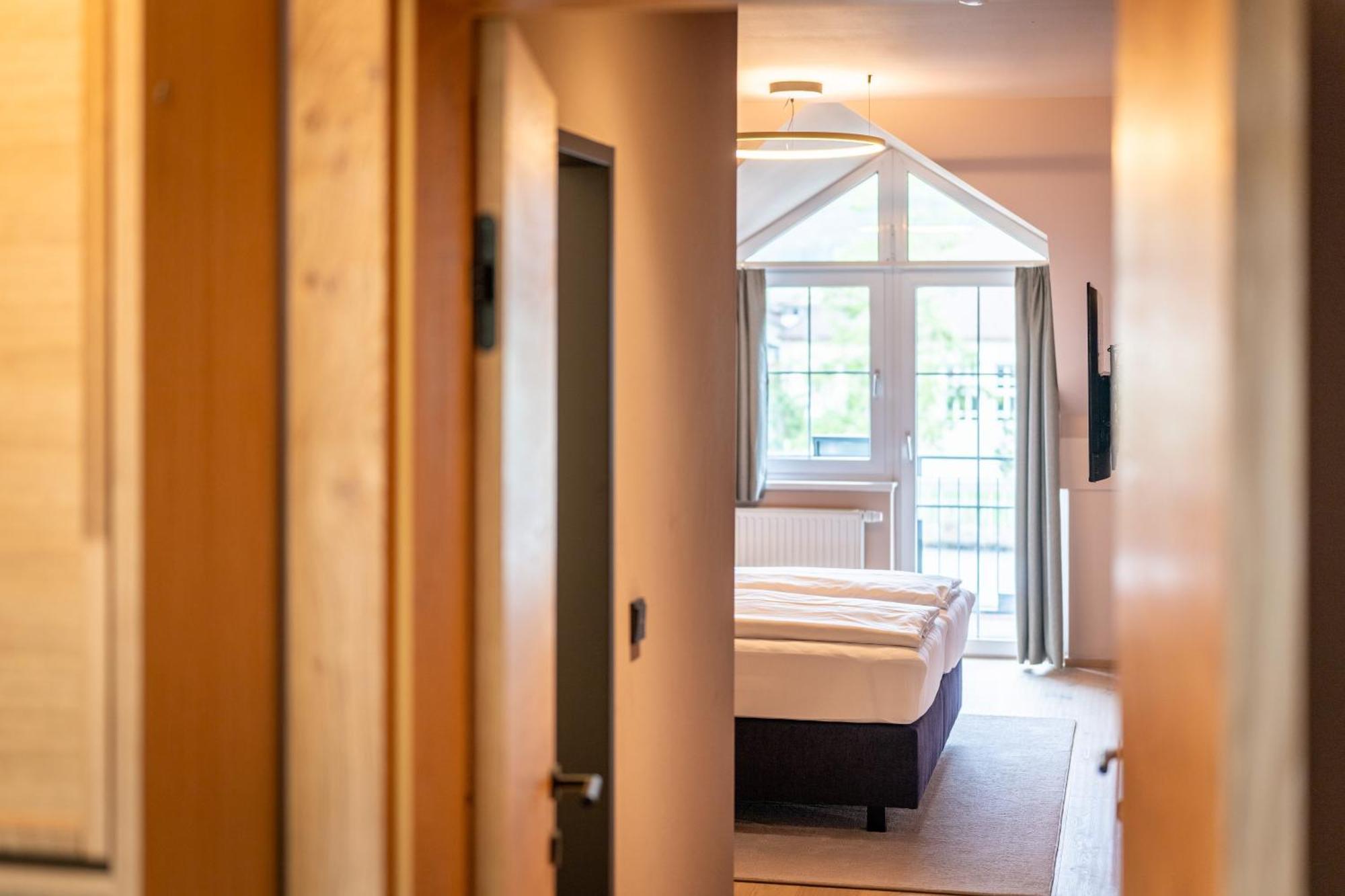 Hotel Zum Mohren Reutte Bagian luar foto